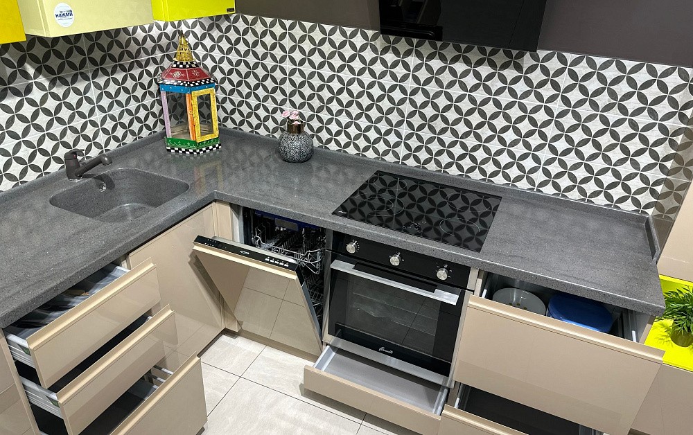 Кухня Ричард угловая / г.Люберцы