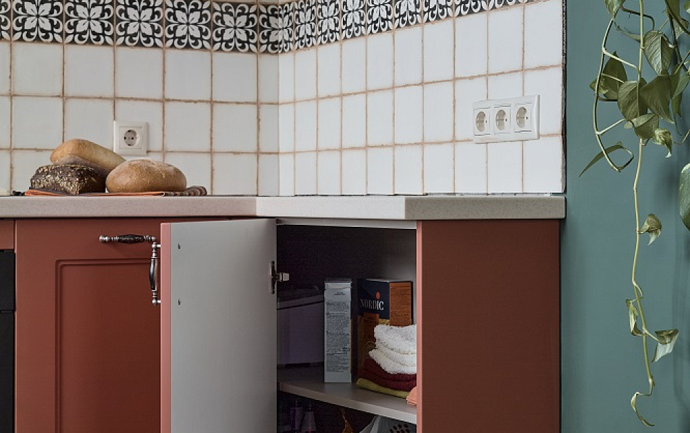 Необычная мандариновая кухня в сталинке