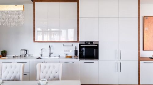 Выбор белой акриловой кухни