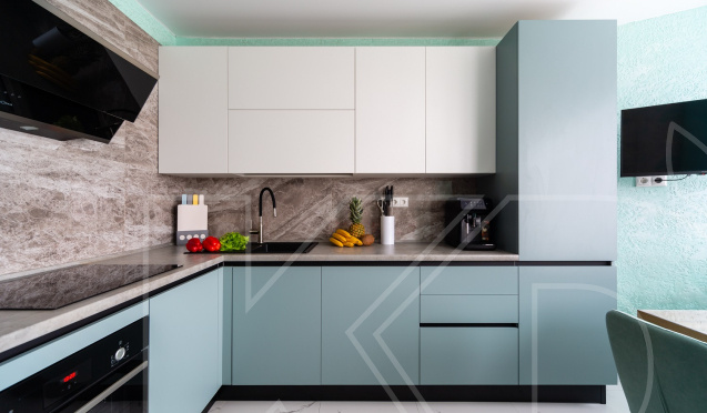 Обои для кухни дизайн интерьера с темным кухонным гарнитуром (52 фото)