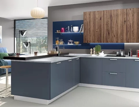 Синяя кухня в Твери