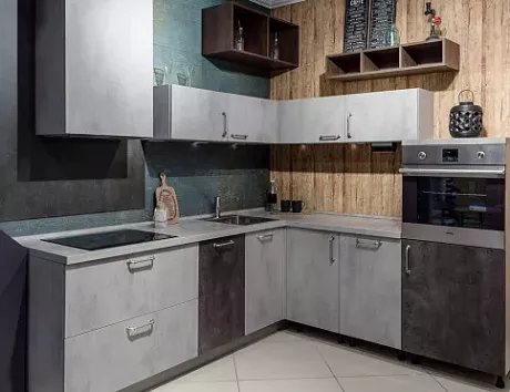 Серая кухня в Южно-Сахалинске