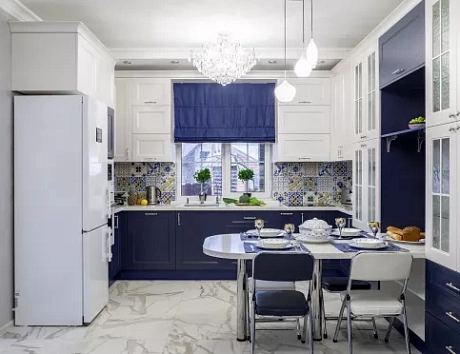 Темная кухня в Ростове-на-Дону