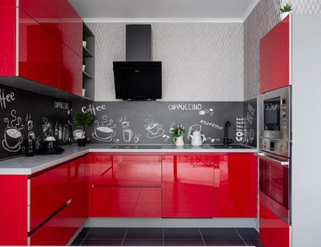 Красная кухня в Ростове-на-Дону