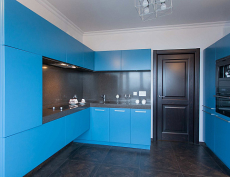 Синяя кухня