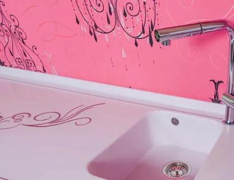 Фиолетовая кухня в Чите