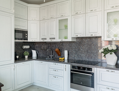 Белая кухня в Анапе