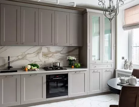 Коричневая кухня в Санкт-Петербурге